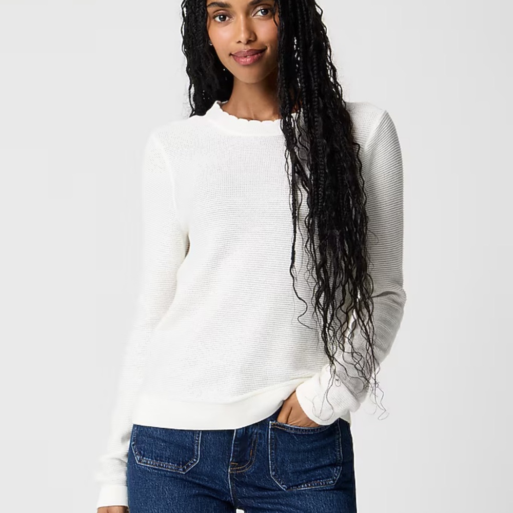 J Crew Scalloped Crew Neck Ivory Sweater Size: XS